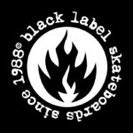 logo black label skateboards fond noir