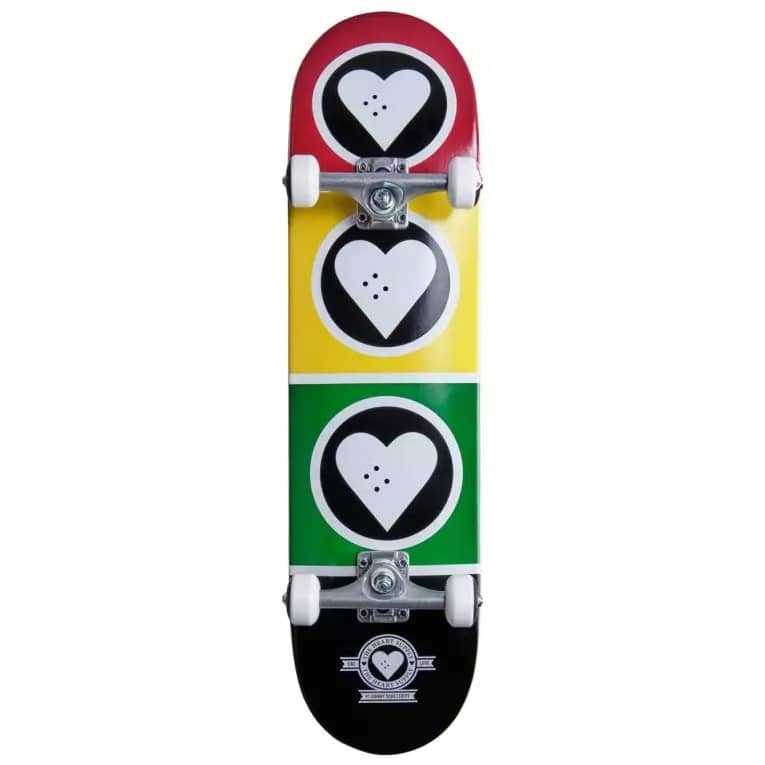 the heart squad rasta skateboard complet 8 0