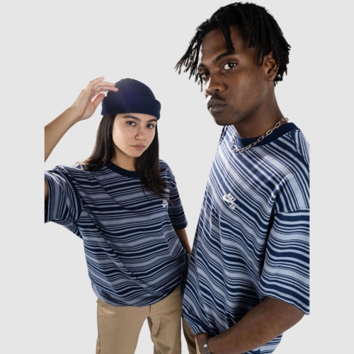 Nike Sb M90 Stripe Ashen Slate T shirt manches courtes Hommes et Femmes